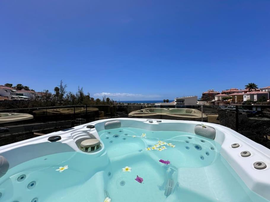 Luxury Penthouse In Arguineguin With Ocean Views Apartment Mogan Exterior photo